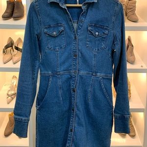 Free People knee length denim snap up M